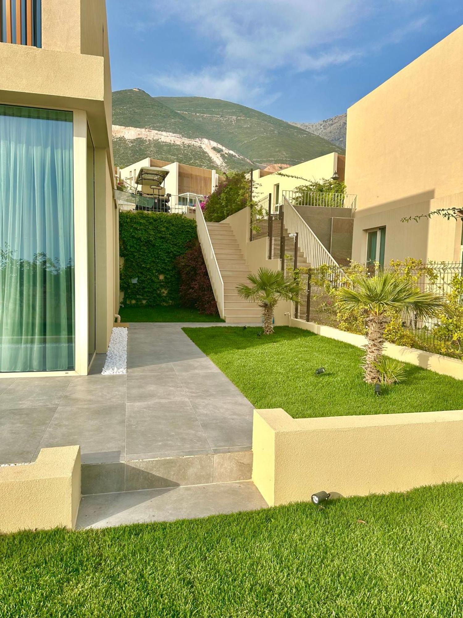 Queen'S Luxury Vila 111/A Villa Dhermi Exterior photo